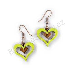 Dřevěné visací srdcové náušnice - Heart in Heart (srdcové), zelené