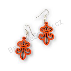 Dřevěné visací krajkové náušnice - Fleur De Lis (nepravidelné), červené