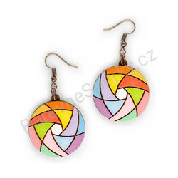 Dřevěné visací geometrické náušnice - Hexa Spin (kulaté), pestrobarevné 2