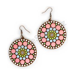 Dřevěné visací geometrické náušnice - Beaded Orbit (kulaté, velké), pestrobarevné 1