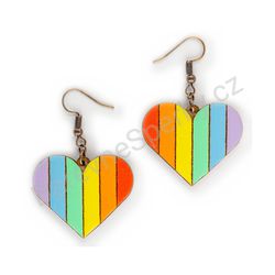 Dřevěné handmade srdíčkové náušnice - Vertical Love (barevné)
